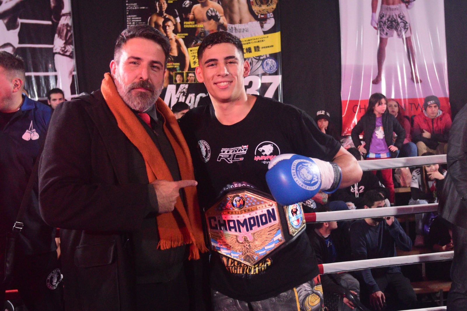 Federacion Argentina de Artes Marciales Mixtas y Kick Boxing - Guantes y  tibiales HFC
